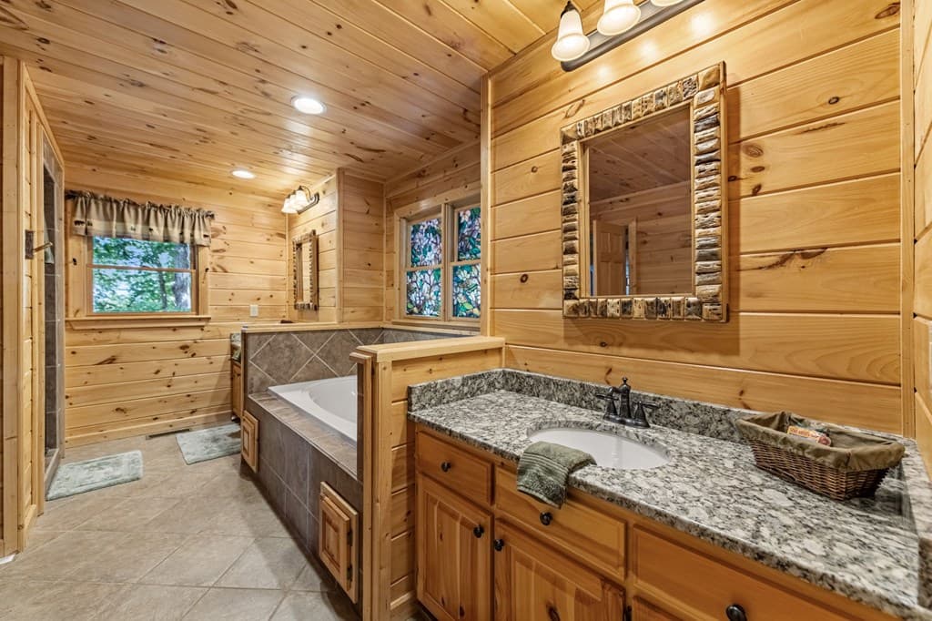 1150 Mountain High Drive, Mineral Bluff GA 30559 - Photo
