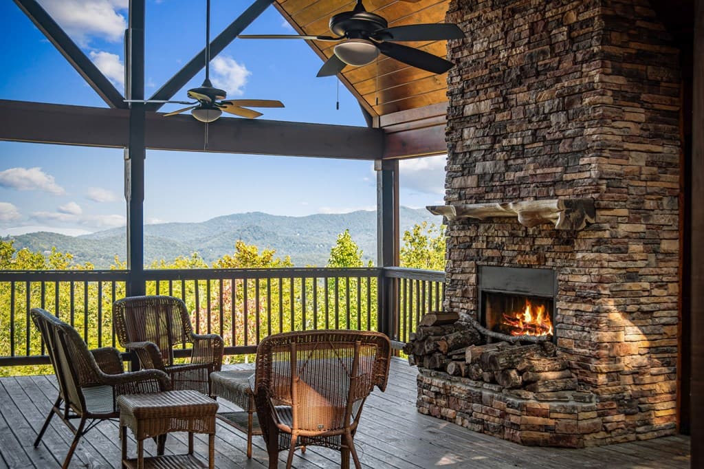 1150 Mountain High Drive, Mineral Bluff GA 30559 - Photo