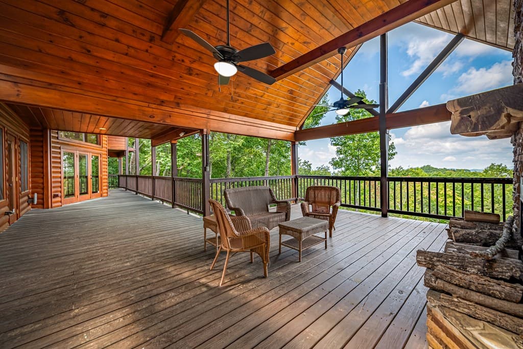 1150 Mountain High Drive, Mineral Bluff GA 30559 - Photo