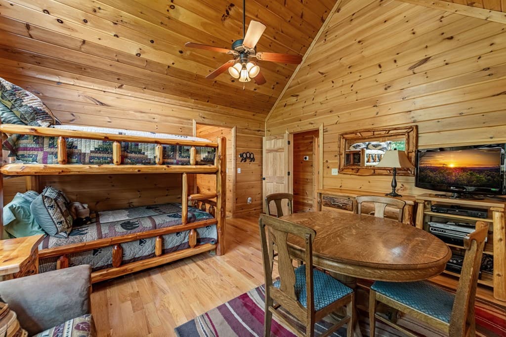1150 Mountain High Drive, Mineral Bluff GA 30559 - Photo