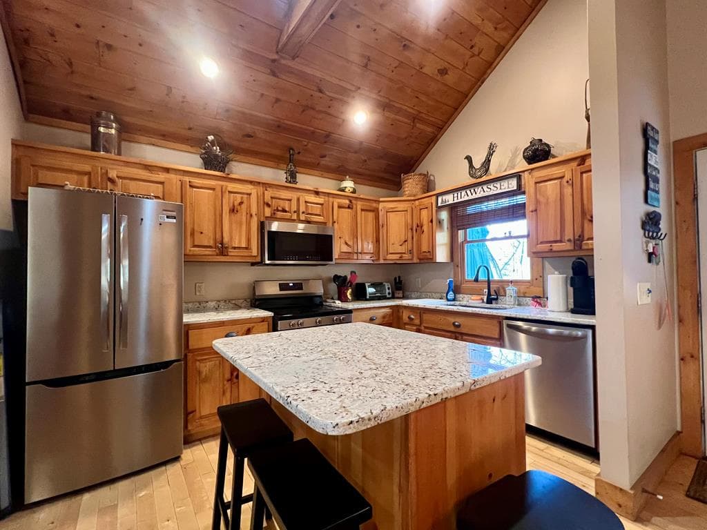 403 Barefoot Rise, Hiawassee GA 30546 - Photo