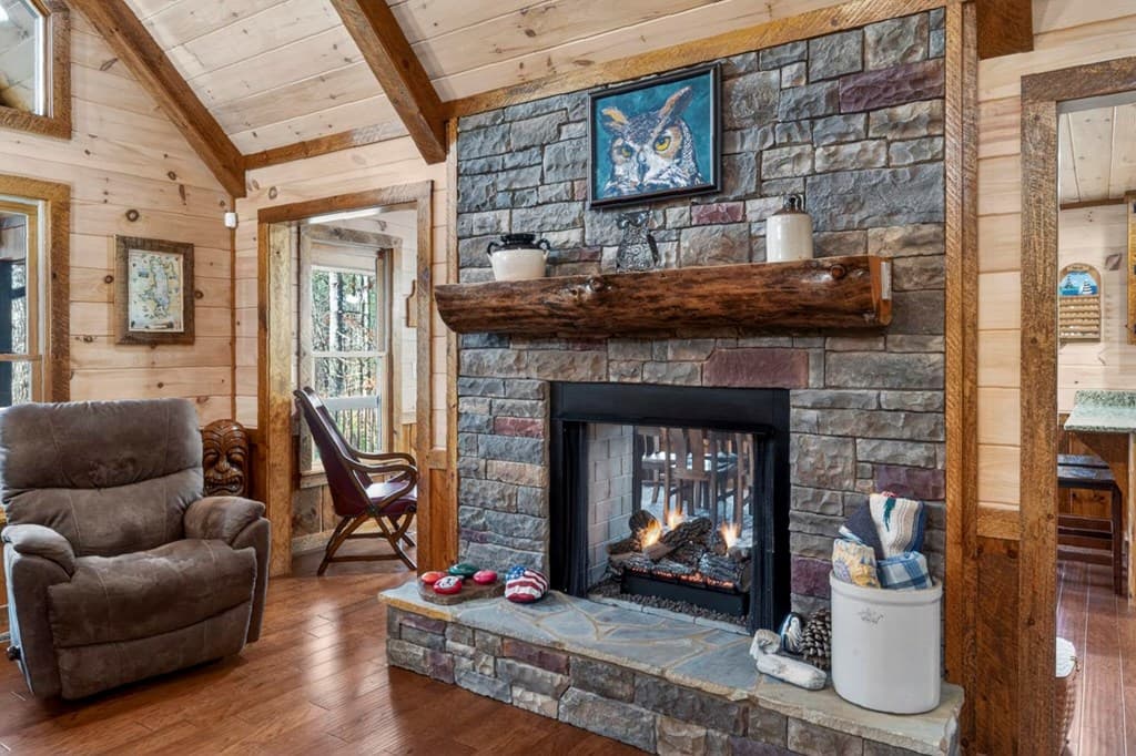 327 Hooch Holler Lane, Morganton GA 30560 - Photo
