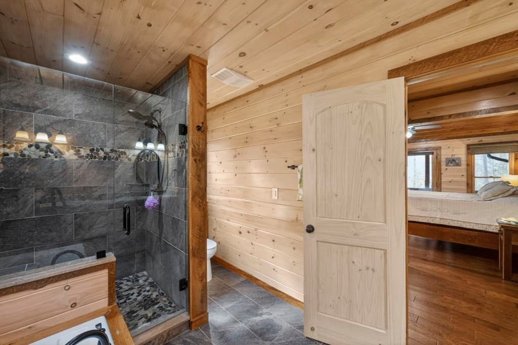 327 Hooch Holler Lane, Morganton GA 30560 - Photo