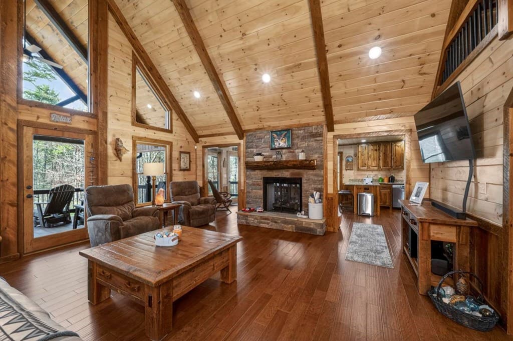 327 Hooch Holler Lane, Morganton GA 30560 - Photo