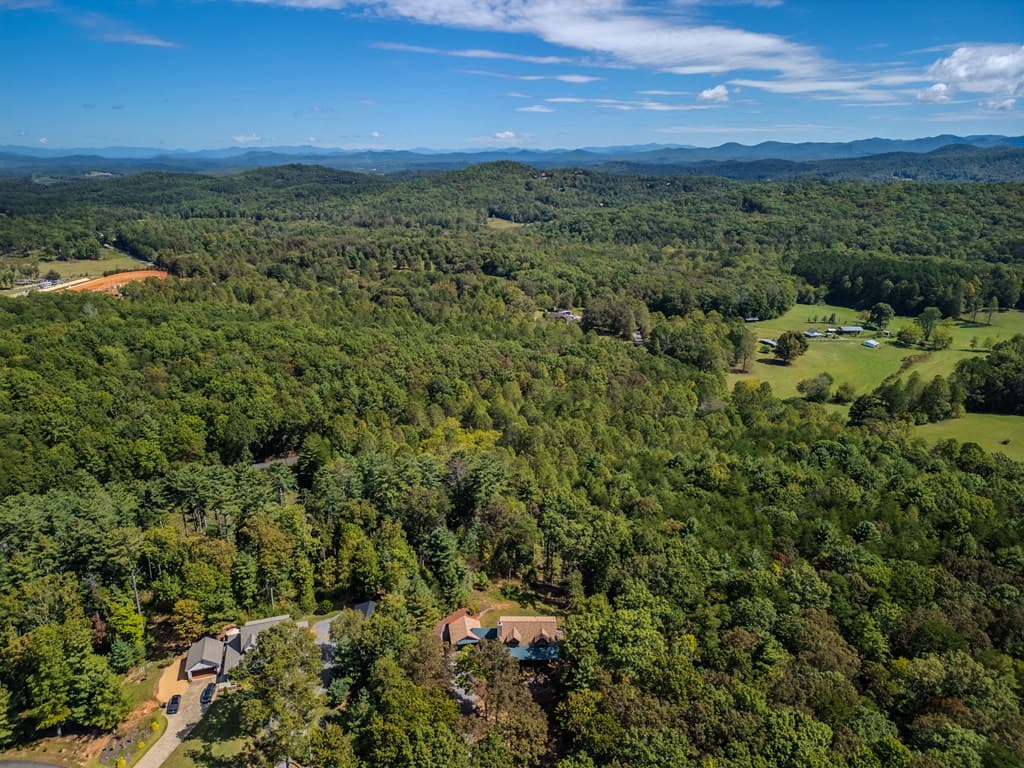 179 Cessna Loop, Blue Ridge GA 30513 - Photo