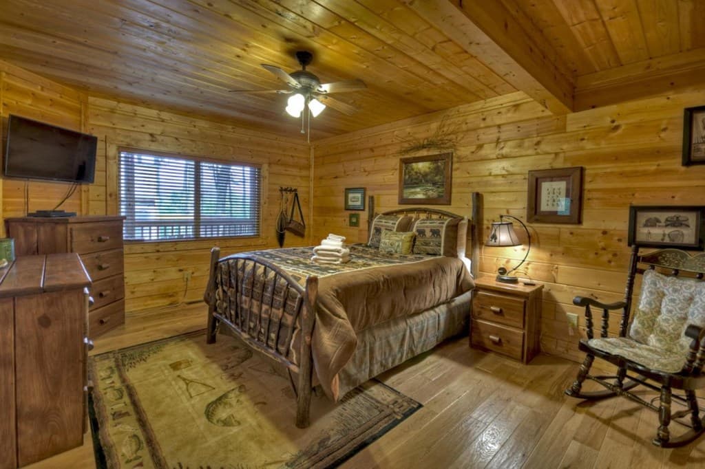 587 Candy Lane, Ellijay IA 50512 - Photo