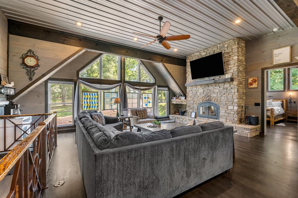 94 Rome Point, Blue Ridge GA 30513 - Photo