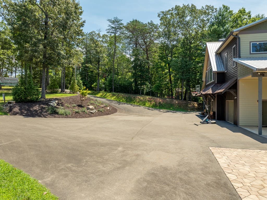 94 Rome Point, Blue Ridge GA 30513 - Photo