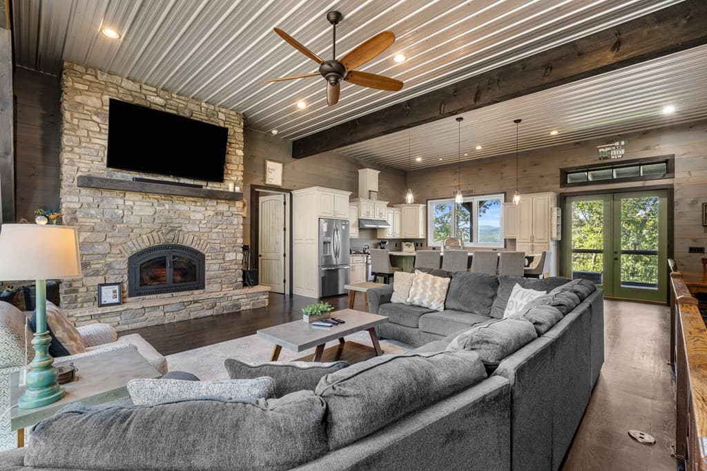 94 Rome Point, Blue Ridge GA 30513 - Photo