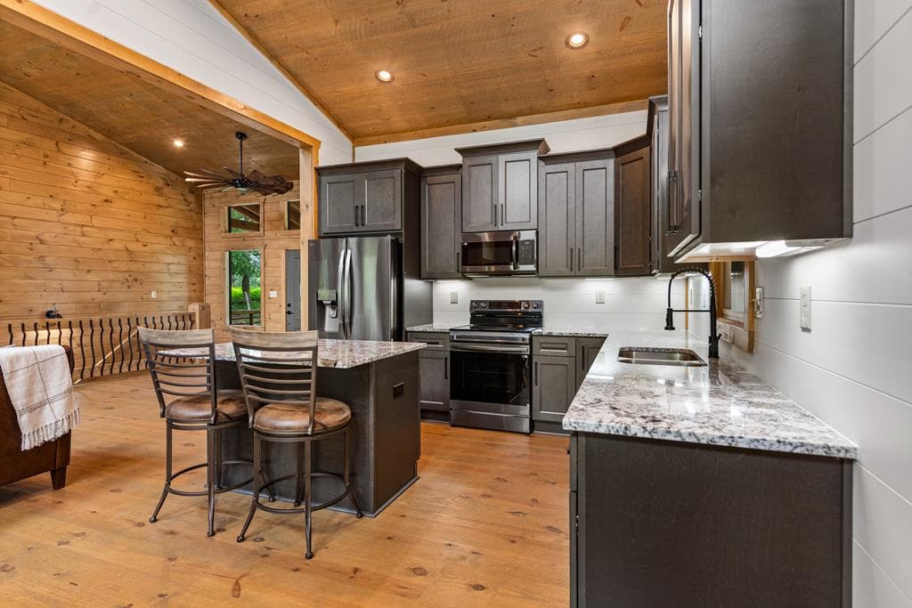 288 Windy Valley Trail, Blue Ridge GA 30513 - Photo