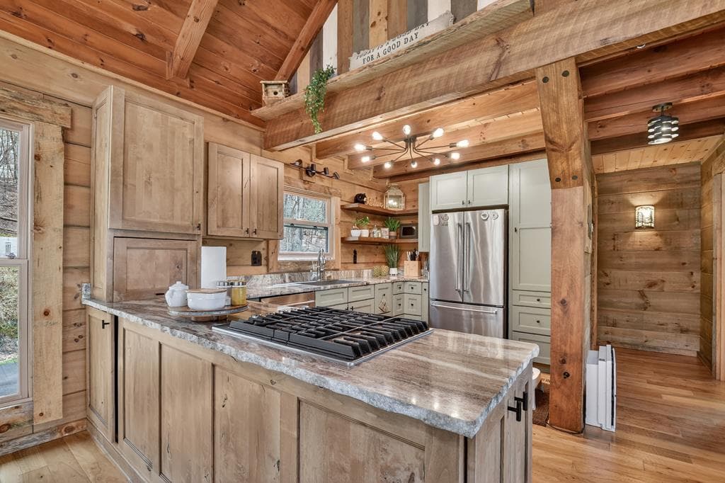 82 Indian Trace, Mineral Bluff GA 30559 - Photo