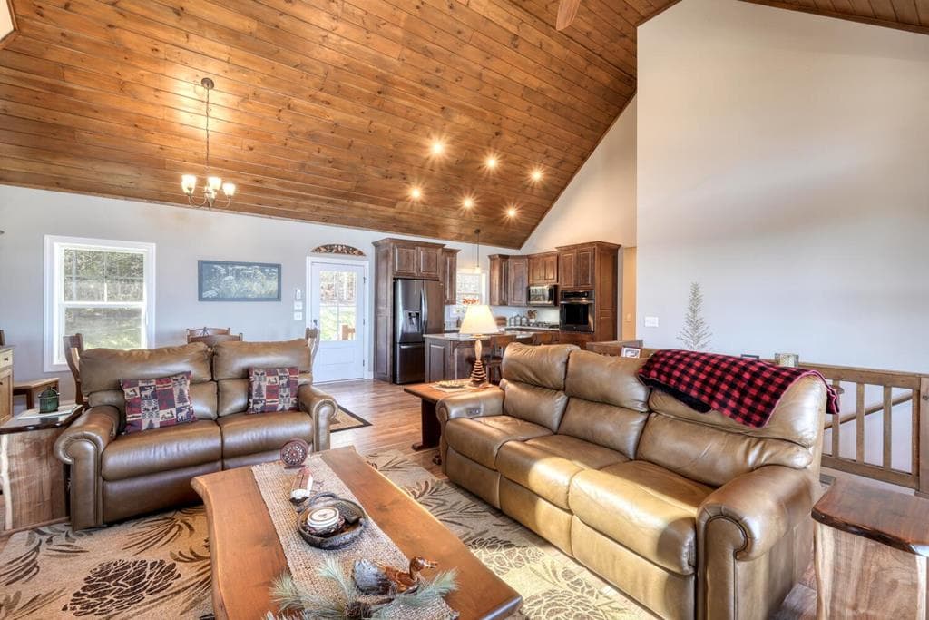 1309 Ridge Pointe Way, Blairsville GA 30512 - Photo