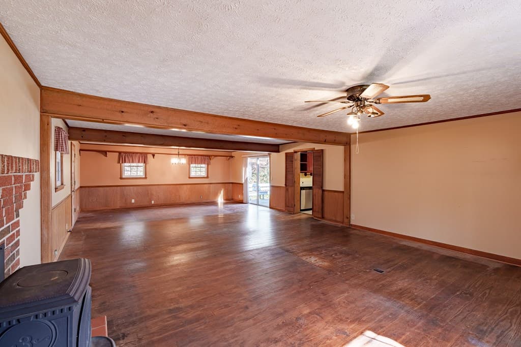 321 Kimsey Street, Blairsville GA 30512 - Photo