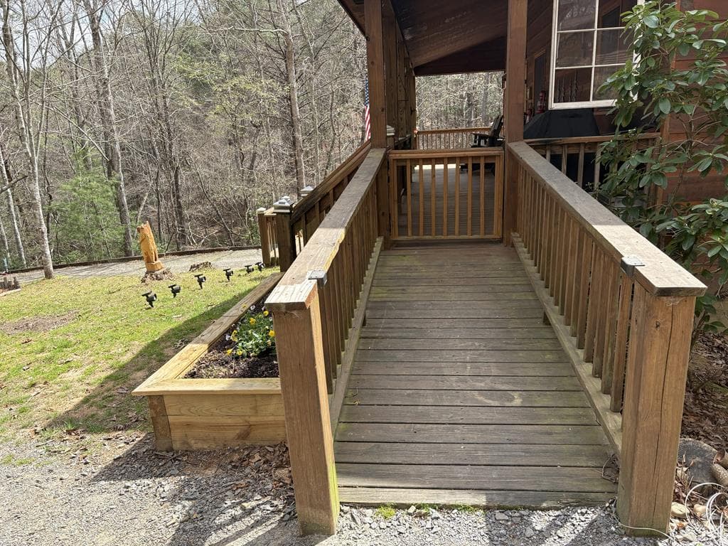 183 Ray-Mar Acres Drive, Murphy NC 28906 - Photo