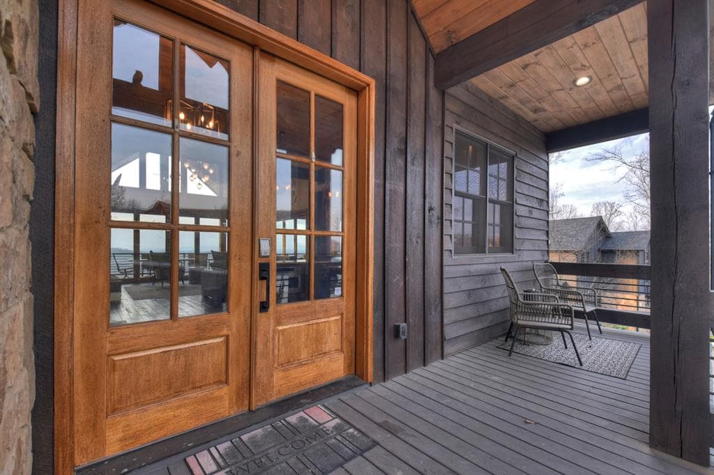 472 Overlook Drive, Blue Ridge GA 30513 - Photo