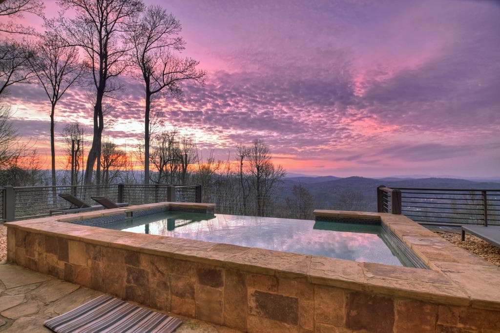 472 Overlook Drive, Blue Ridge GA 30513 - Photo