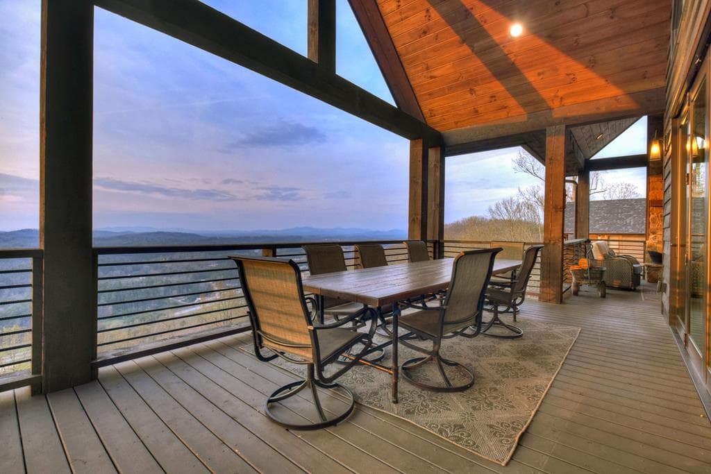 472 Overlook Drive, Blue Ridge GA 30513 - Photo