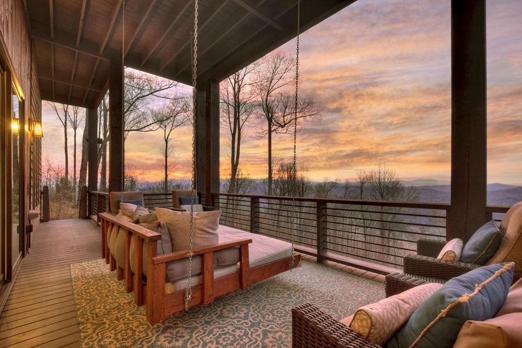 472 Overlook Drive, Blue Ridge GA 30513 - Photo