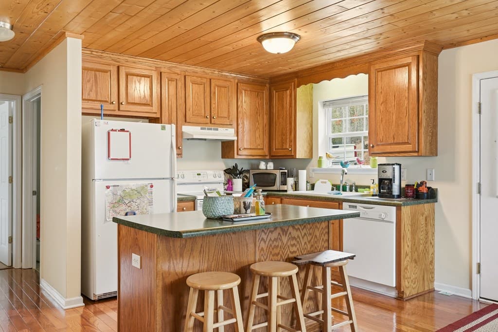 1914 Creekstone Lane, Young Harris GA 30582 - Photo