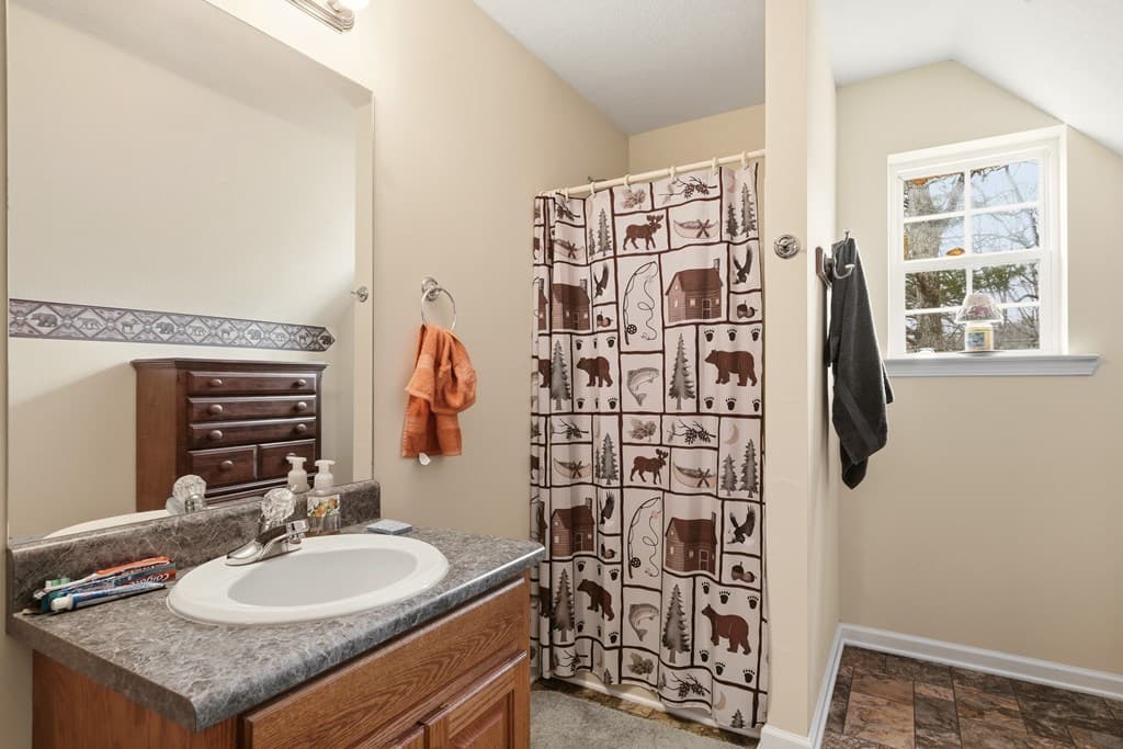 1914 Creekstone Lane, Young Harris GA 30582 - Photo