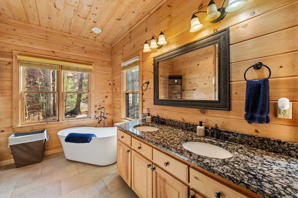 176 Katahdin Drive, Mineral Bluff GA 30559 - Photo