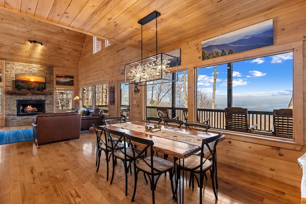 176 Katahdin Drive, Mineral Bluff GA 30559 - Photo