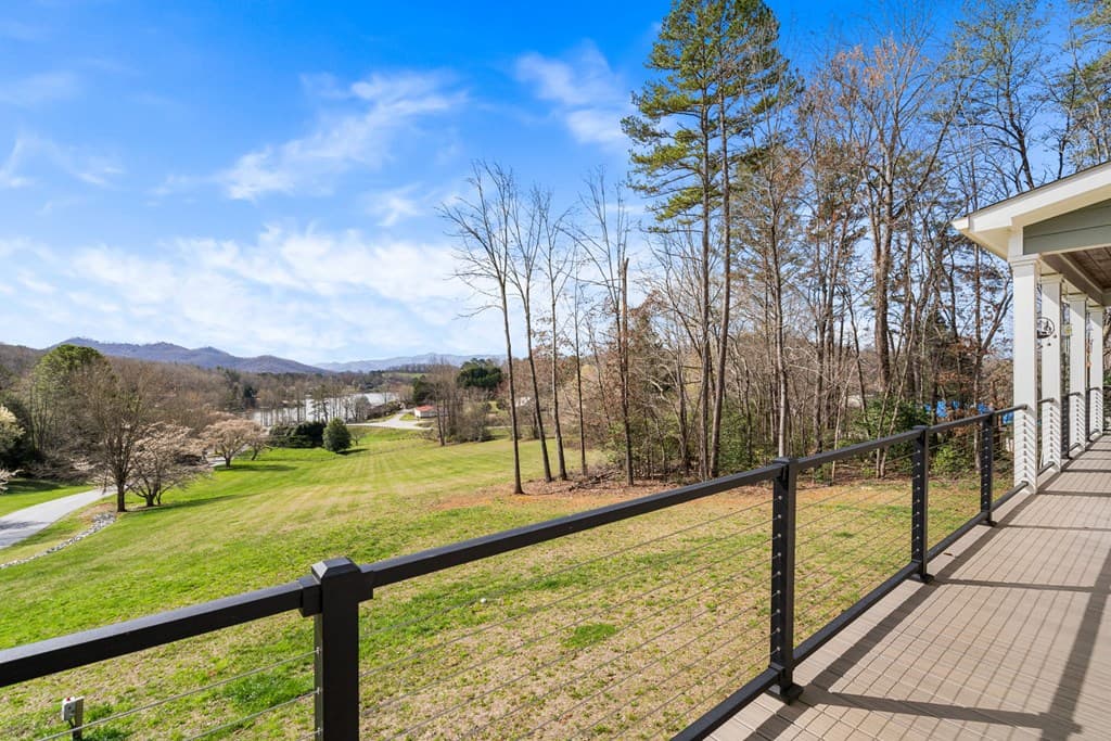 193 Mountain Harbour Drive, Hayesville NC 28904 - Photo