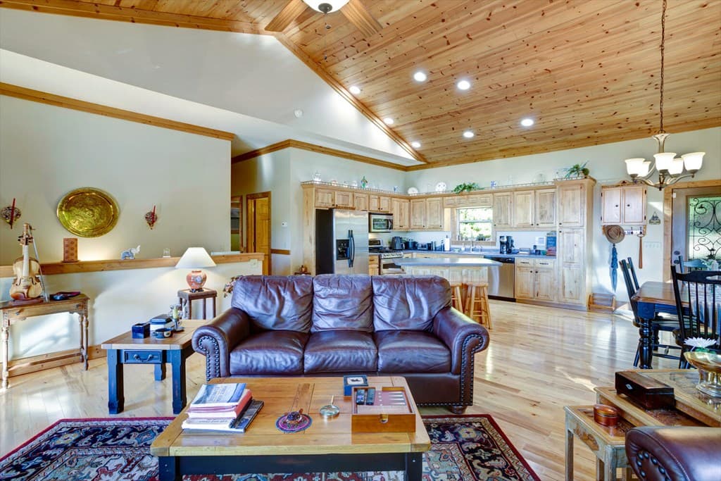 7031 Black Bear Trail, Hiawassee GA 30546 - Photo