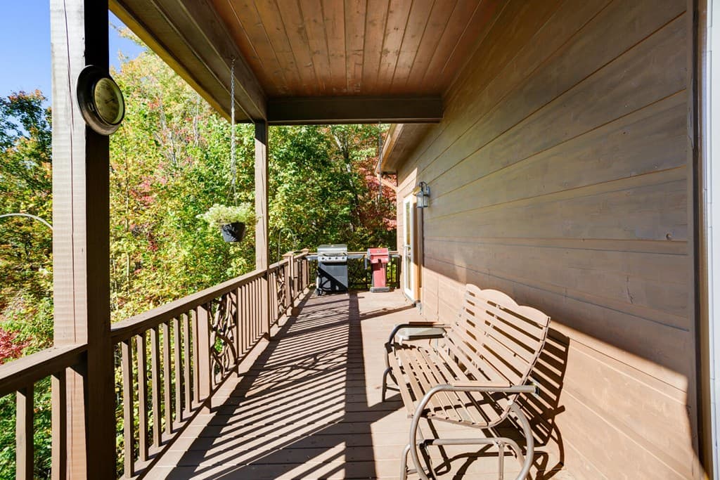 7031 Black Bear Trail, Hiawassee GA 30546 - Photo