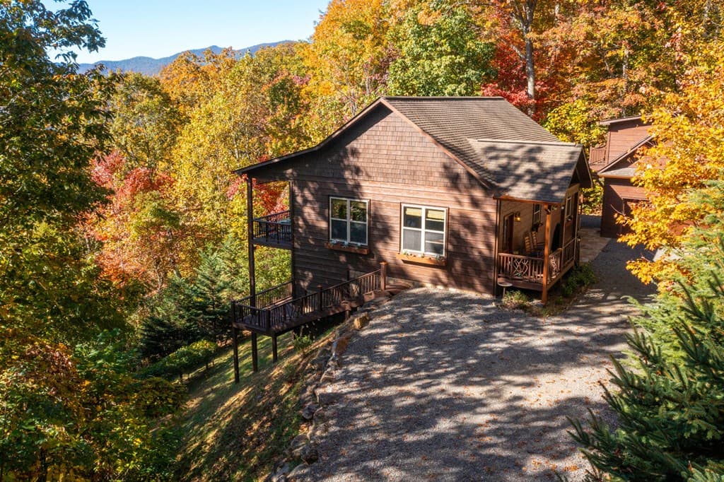7031 Black Bear Trail, Hiawassee GA 30546 - Photo
