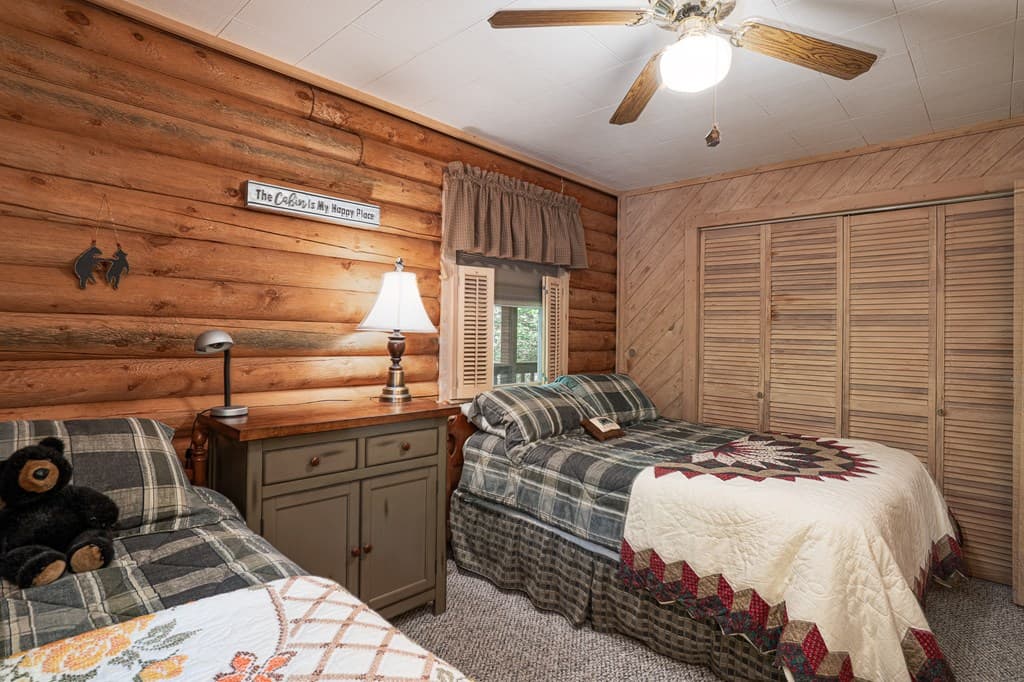 421 Sleepy Hollow Drive, Murphy NC 28906 - Photo