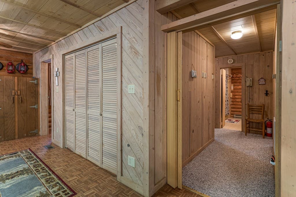 421 Sleepy Hollow Drive, Murphy NC 28906 - Photo