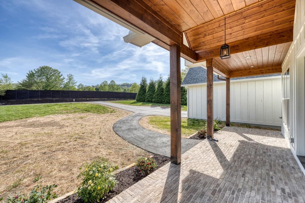 124 Meadow Brooke Lane, Young Harris GA 30582 - Photo