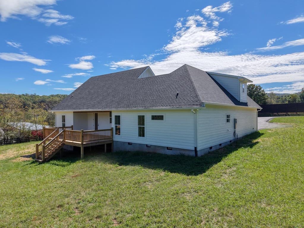 124 Meadow Brooke Lane, Young Harris GA 30582 - Photo