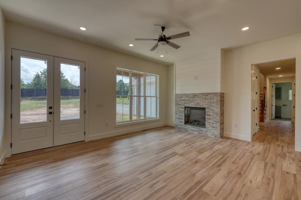 124 Meadow Brooke Lane, Young Harris GA 30582 - Photo
