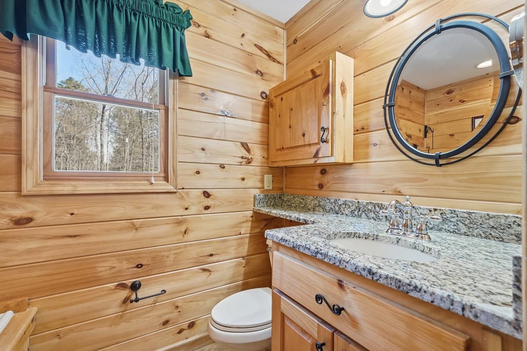 106 Lemmon Drive, Ellijay GA 30540 - Photo