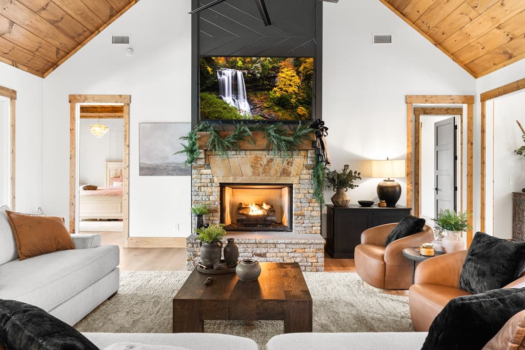 1420 Henry Evans Road, Ellijay GA 30540 - Photo
