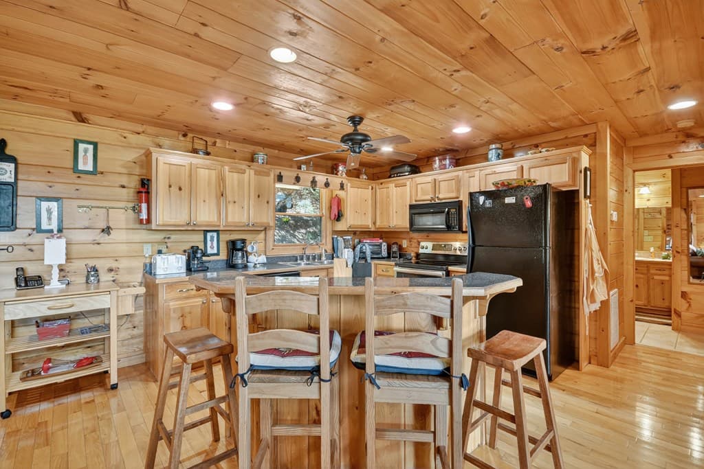 603 Redberry Ridge Road, Blue Ridge GA 30513 - Photo
