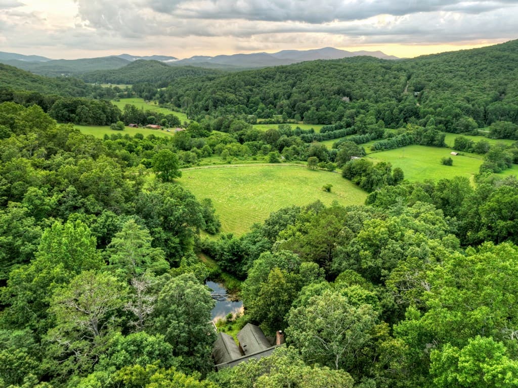 160 Mountain Field Drive, Suches GA 30572 - Photo