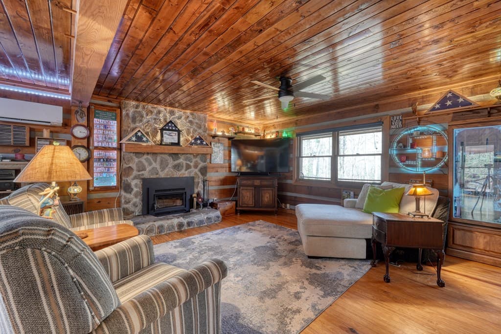 520 Farmer Drive, Murphy NC 28906 - Photo