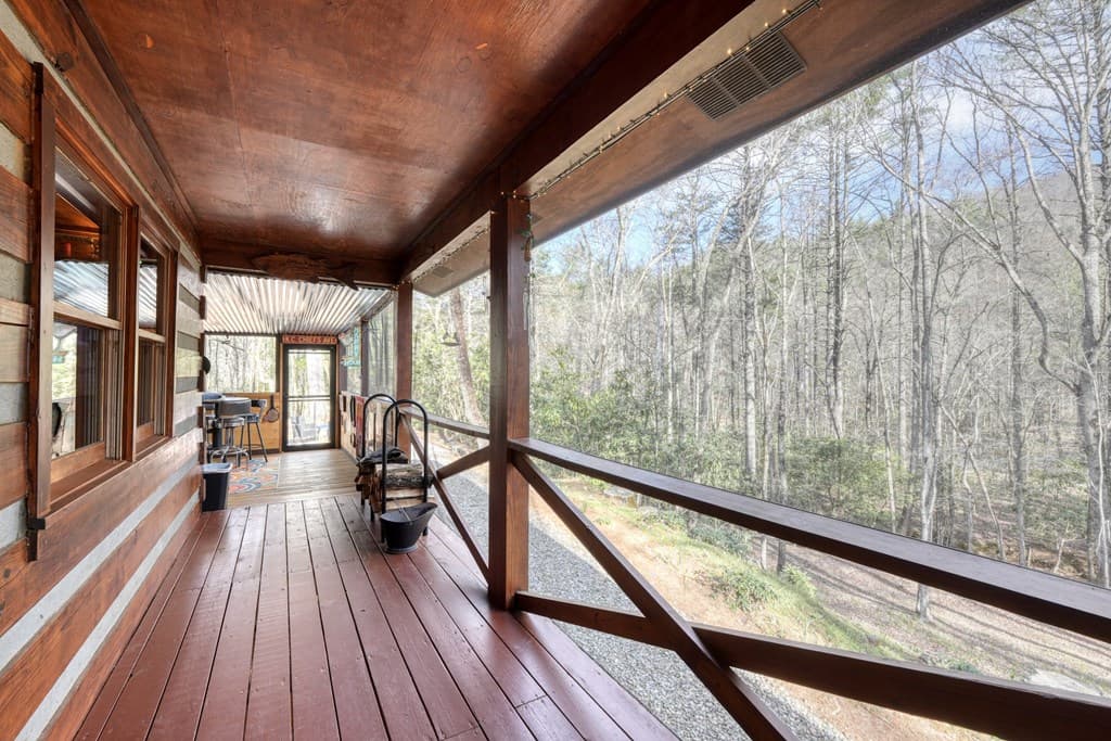 520 Farmer Drive, Murphy NC 28906 - Photo