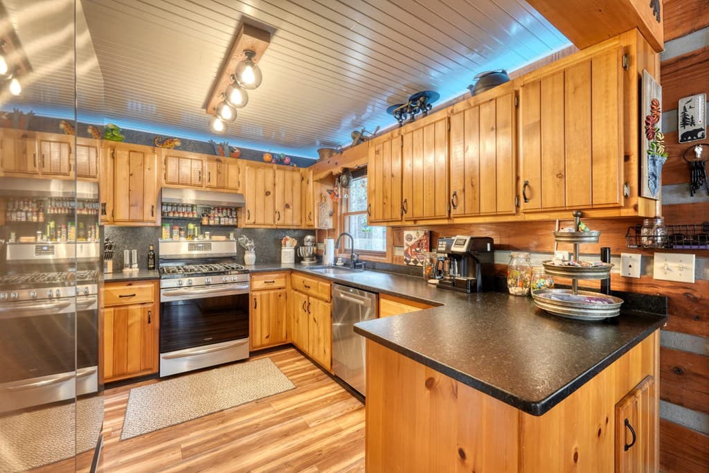 520 Farmer Drive, Murphy NC 28906 - Photo