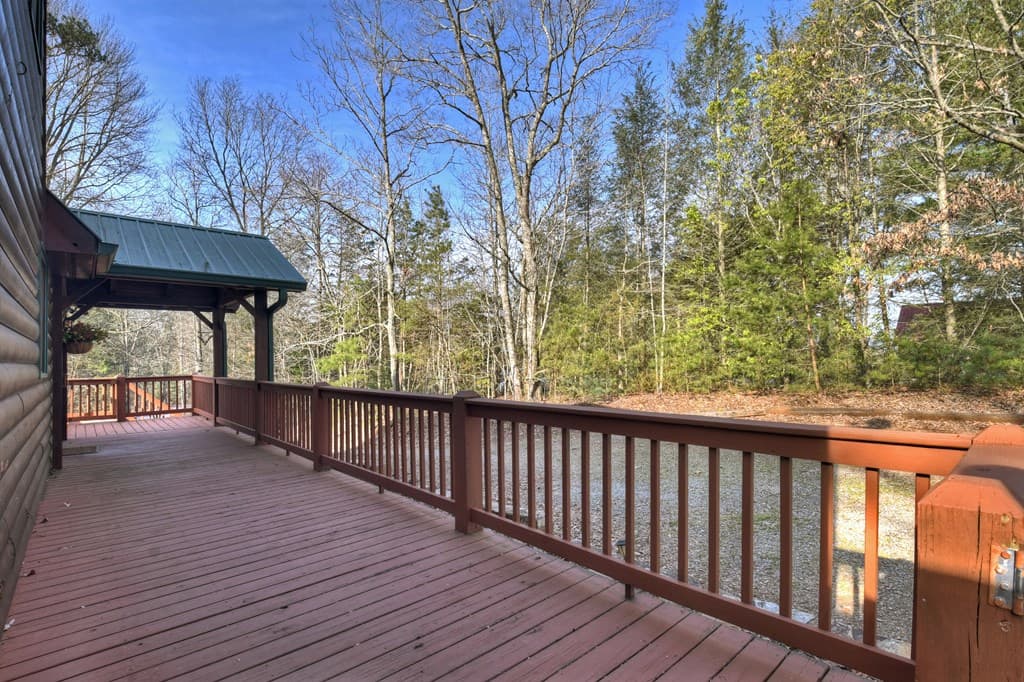 500 Evening Shade Walk, Mineral Bluff GA 30559 - Photo