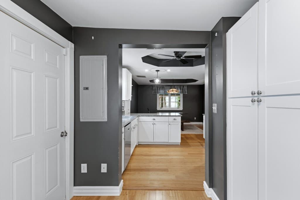416 Electric Avenue, Clayton GA 30525 - Photo