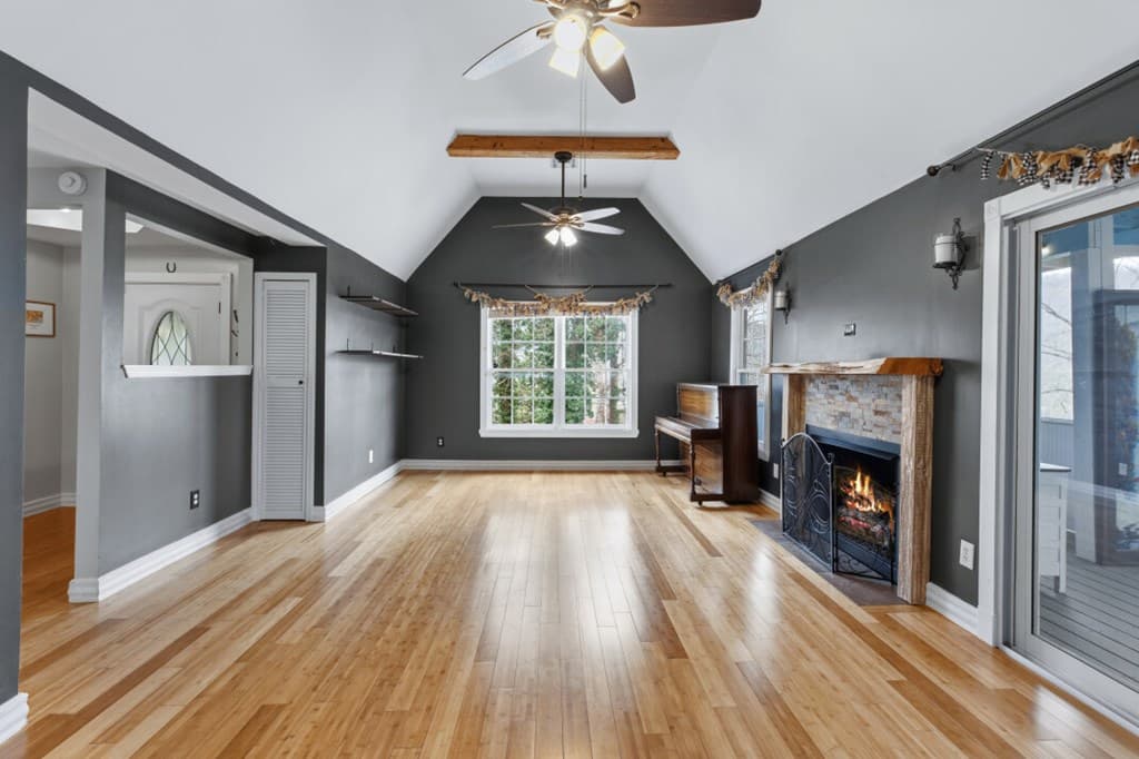416 Electric Avenue, Clayton GA 30525 - Photo