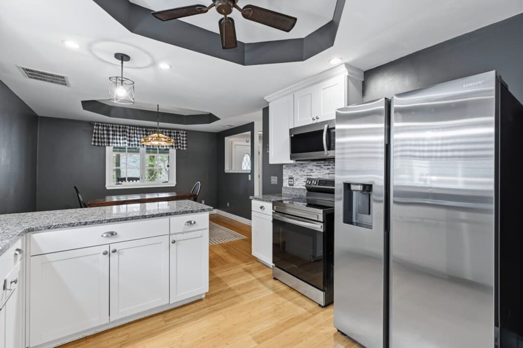 416 Electric Avenue, Clayton GA 30525 - Photo
