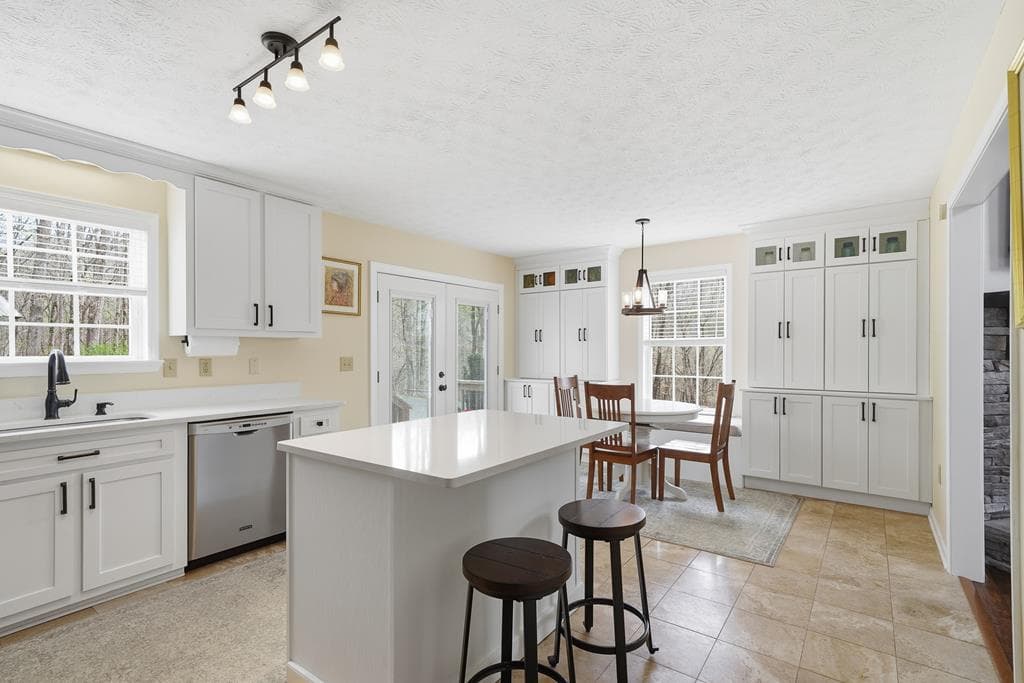 134 Nicholson Lane, Talking Rock GA 30175 - Photo