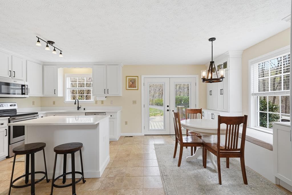 134 Nicholson Lane, Talking Rock GA 30175 - Photo