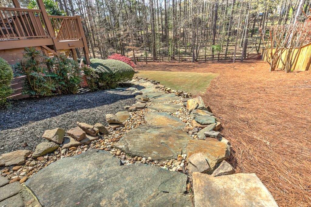 210 Golf Crest Drive, Acworth GA 30101 - Photo