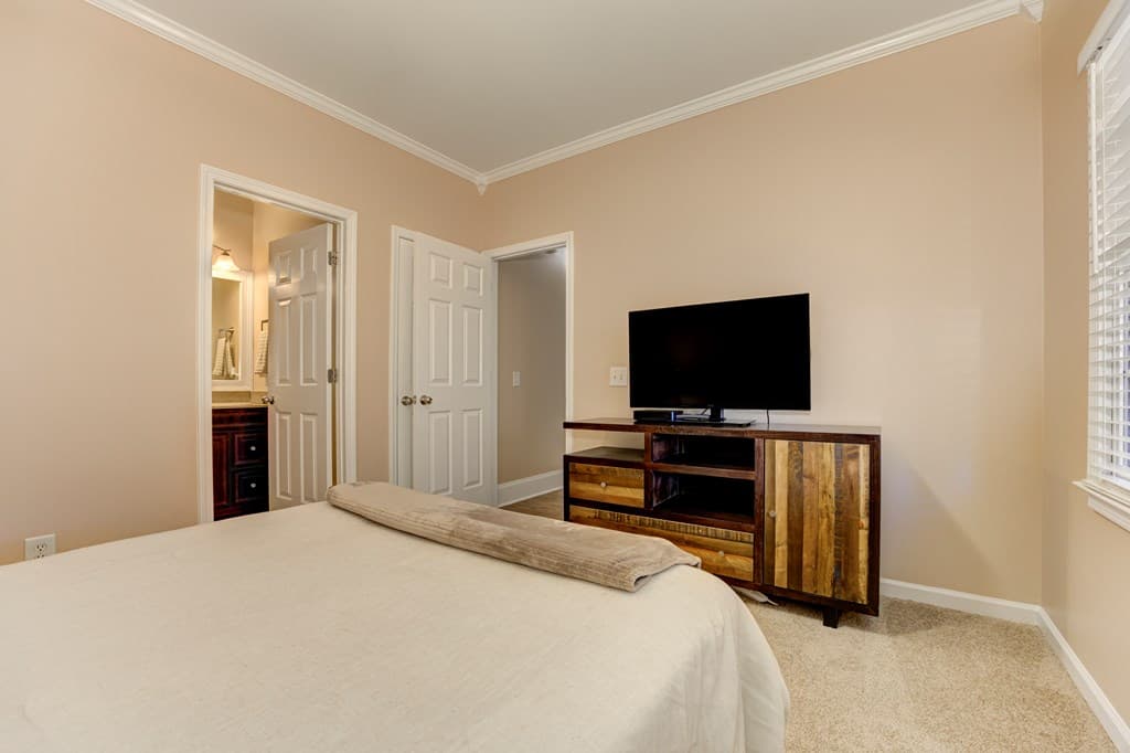 210 Golf Crest Drive, Acworth GA 30101 - Photo